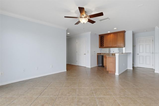 8703 SUNRISE JIB WAY, Tampa, FL 33615