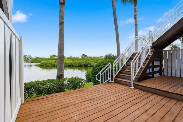 8703 SUNRISE JIB WAY, Tampa, FL 33615