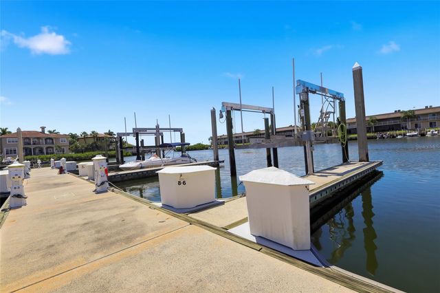 8703 SUNRISE JIB WAY, Tampa, FL 33615