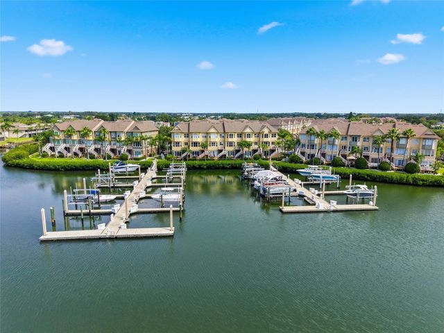 8703 SUNRISE JIB WAY, Tampa, FL 33615