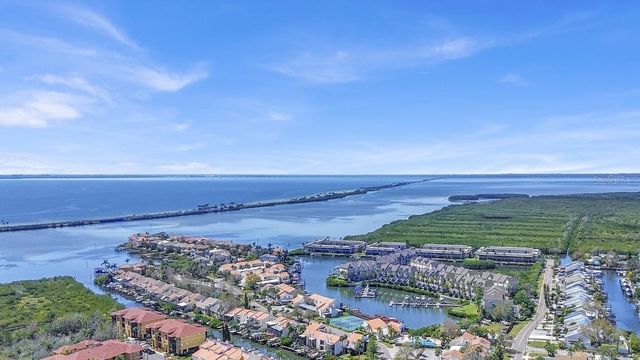 8703 SUNRISE JIB WAY, Tampa, FL 33615