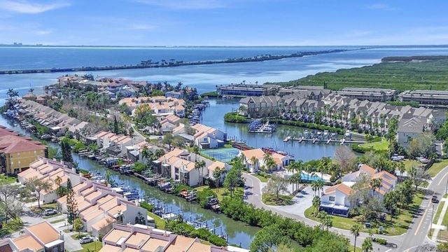 8703 SUNRISE JIB WAY, Tampa, FL 33615