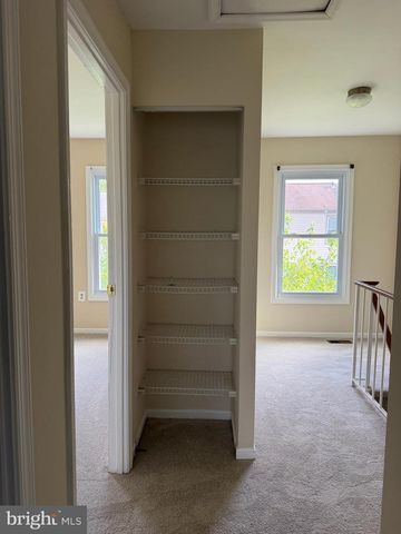 10395 RAPIDAN LN, Manassas, VA 20109