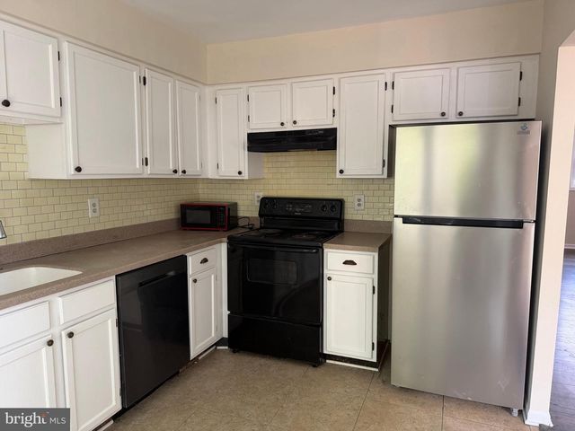 10395 RAPIDAN LN, Manassas, VA 20109