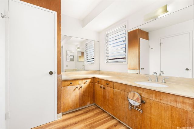 99-445 Aiea Heights Drive, Aiea, HI 96701