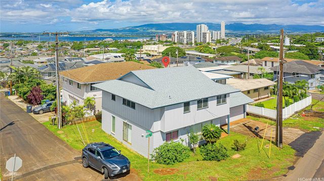 99-445 Aiea Heights Drive, Aiea, HI 96701