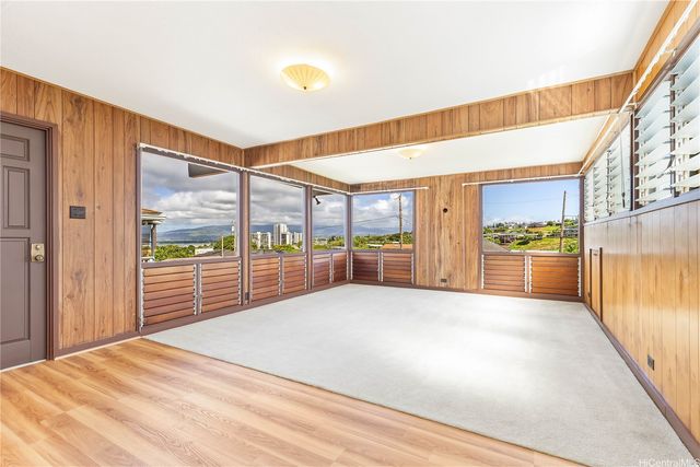 99-445 Aiea Heights Drive, Aiea, HI 96701
