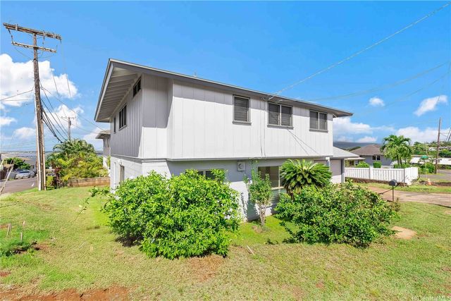 99-445 Aiea Heights Drive, Aiea, HI 96701