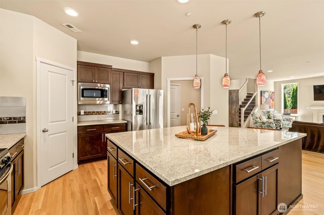 22204 34th Avenue SE, Bothell, WA 98021