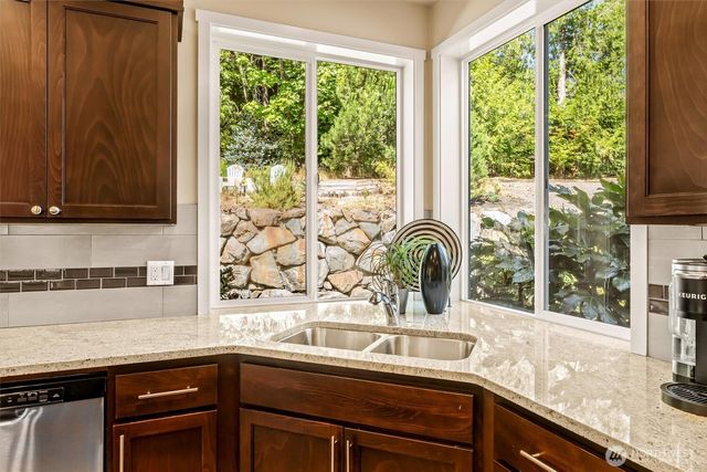 22204 34th Avenue SE, Bothell, WA 98021