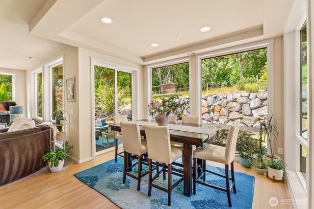 22204 34th Avenue SE, Bothell, WA 98021