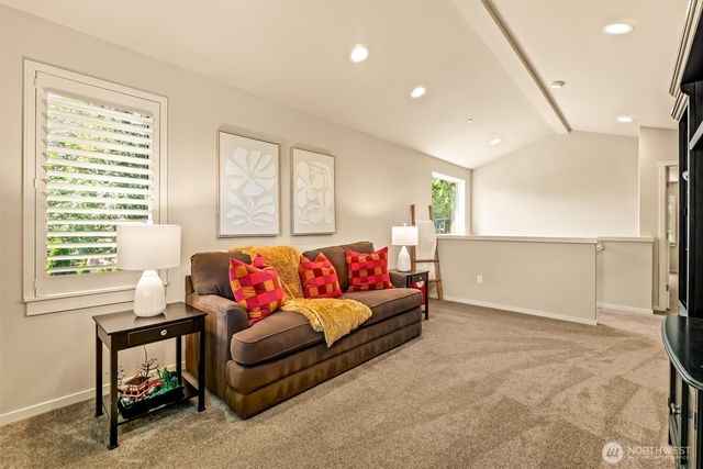 22204 34th Avenue SE, Bothell, WA 98021