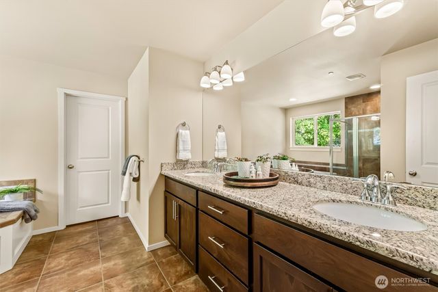 22204 34th Avenue SE, Bothell, WA 98021