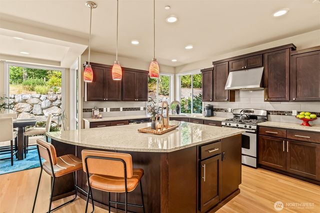 22204 34th Avenue SE, Bothell, WA 98021