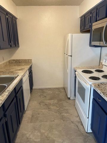 1600 Martinsville Street, Nacogdoches, TX 75961