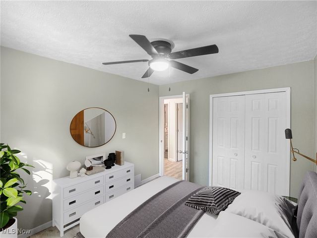 4553 March Avenue, Liberty, OH 44505