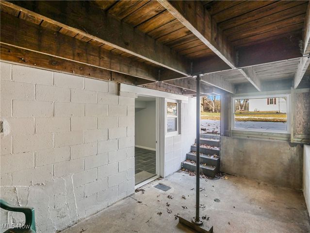 4553 March Avenue, Liberty, OH 44505