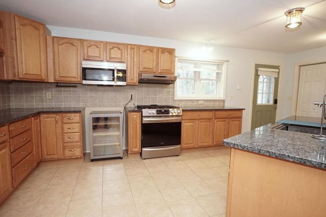 140 Province Road, Gilmanton, NH 03237