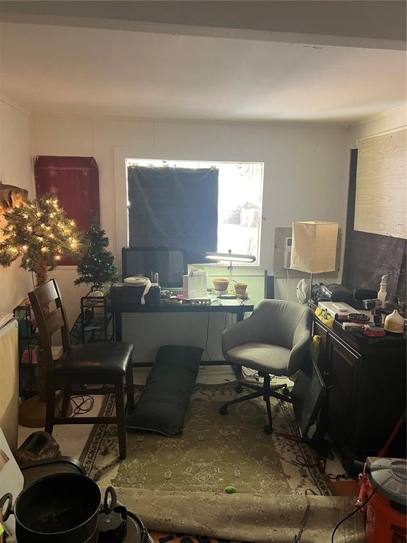 Image 27 of property listing at 118 CREEKSIDE ROAD, Satsuma, FL 32189