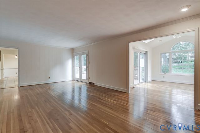 10104 Waltham Dr, Henrico, VA 23238