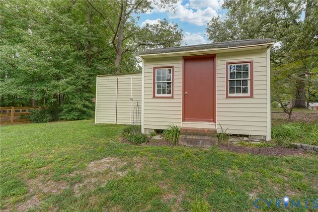 10104 Waltham Dr, Henrico, VA 23238