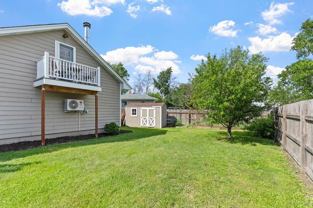 400 Decatur Avenue N, Golden Valley, MN 55427