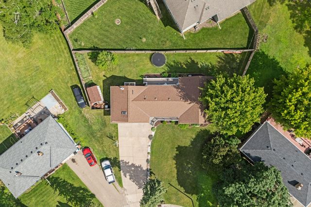 400 Decatur Avenue N, Golden Valley, MN 55427
