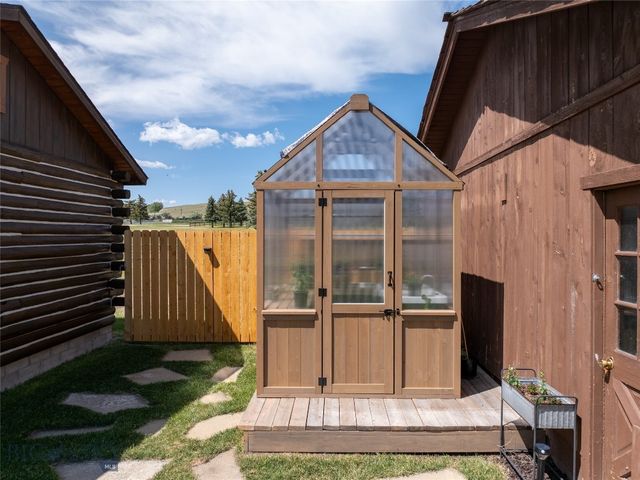 107 Antelope Meadows Road, Ennis, MT 59729