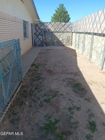 10924 BYWOOD Drive, El Paso, TX 79936