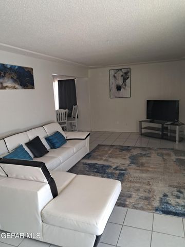 10924 BYWOOD Drive, El Paso, TX 79936