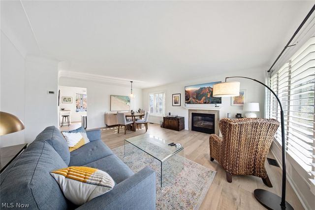 23904 Lake Road, Bay Village, OH 44140