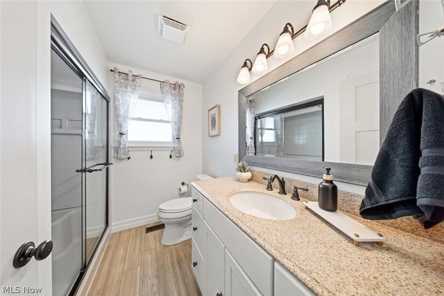 23904 Lake Road, Bay Village, OH 44140
