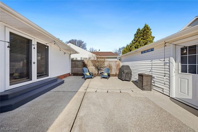 23904 Lake Road, Bay Village, OH 44140