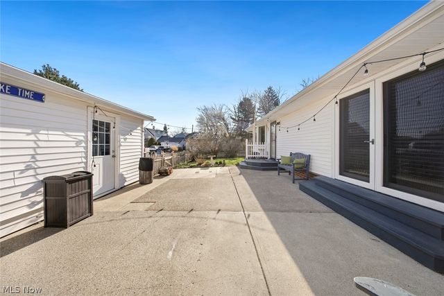 23904 Lake Road, Bay Village, OH 44140