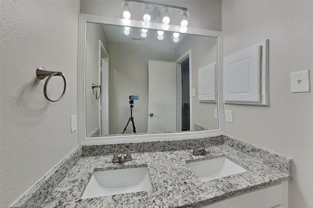 619 Bending Bough Drive, Spring, TX 77388