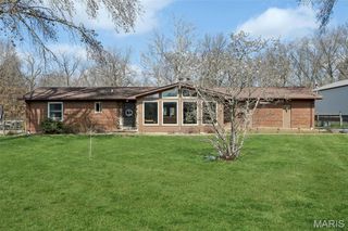 3337 Heavenly Drive, Trenton, IL 62293
