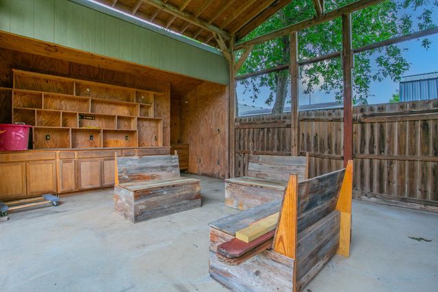 102 Circle DR, Belton, TX 76513