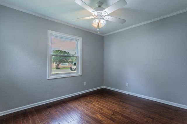 102 Circle DR, Belton, TX 76513