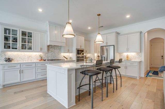 413 Kestrel Court, Aledo, TX 76008