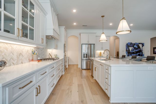 413 Kestrel Court, Aledo, TX 76008