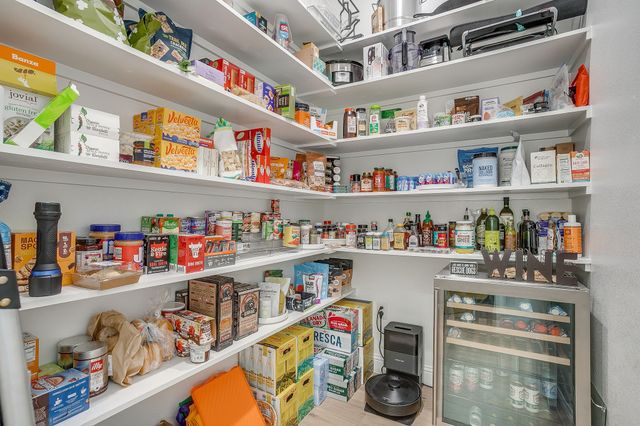 413 Kestrel Court, Aledo, TX 76008