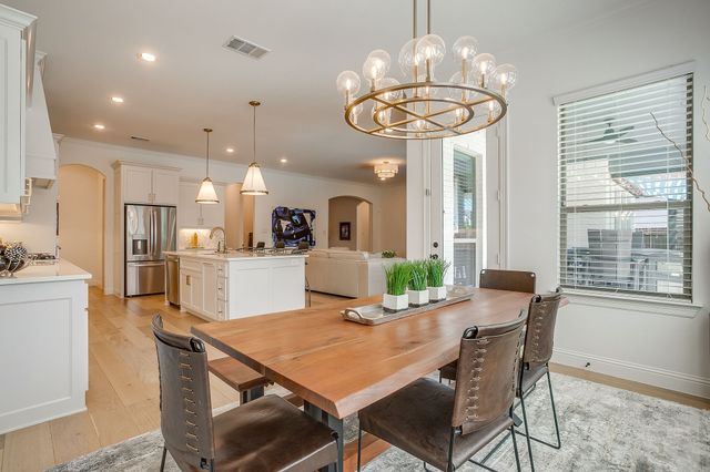 413 Kestrel Court, Aledo, TX 76008