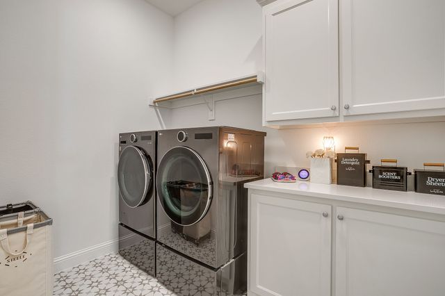 413 Kestrel Court, Aledo, TX 76008