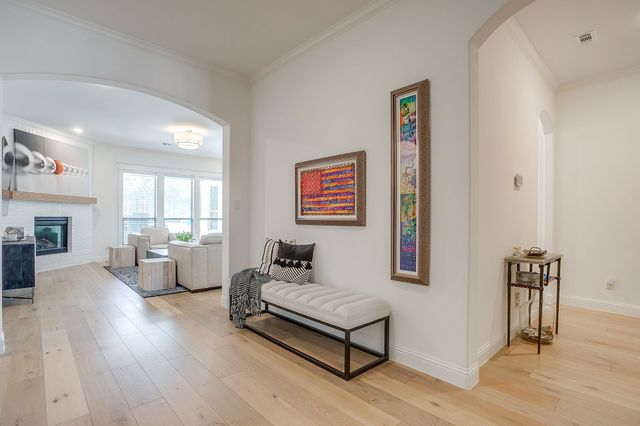 413 Kestrel Court, Aledo, TX 76008