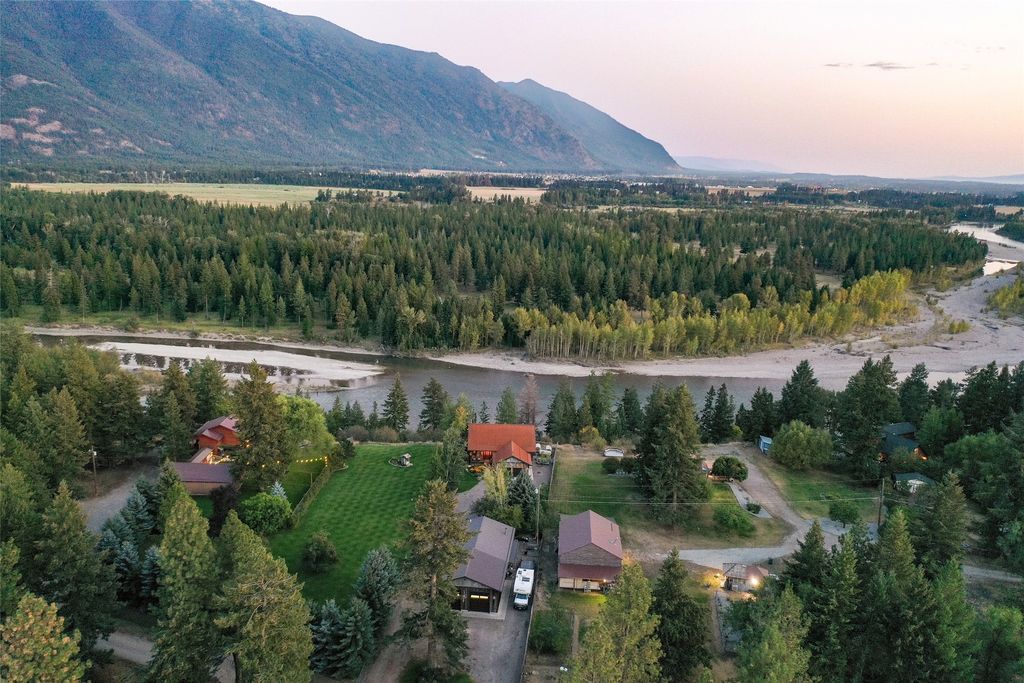 943 Frontage Road, Columbia Falls, MT 59912 photo 122