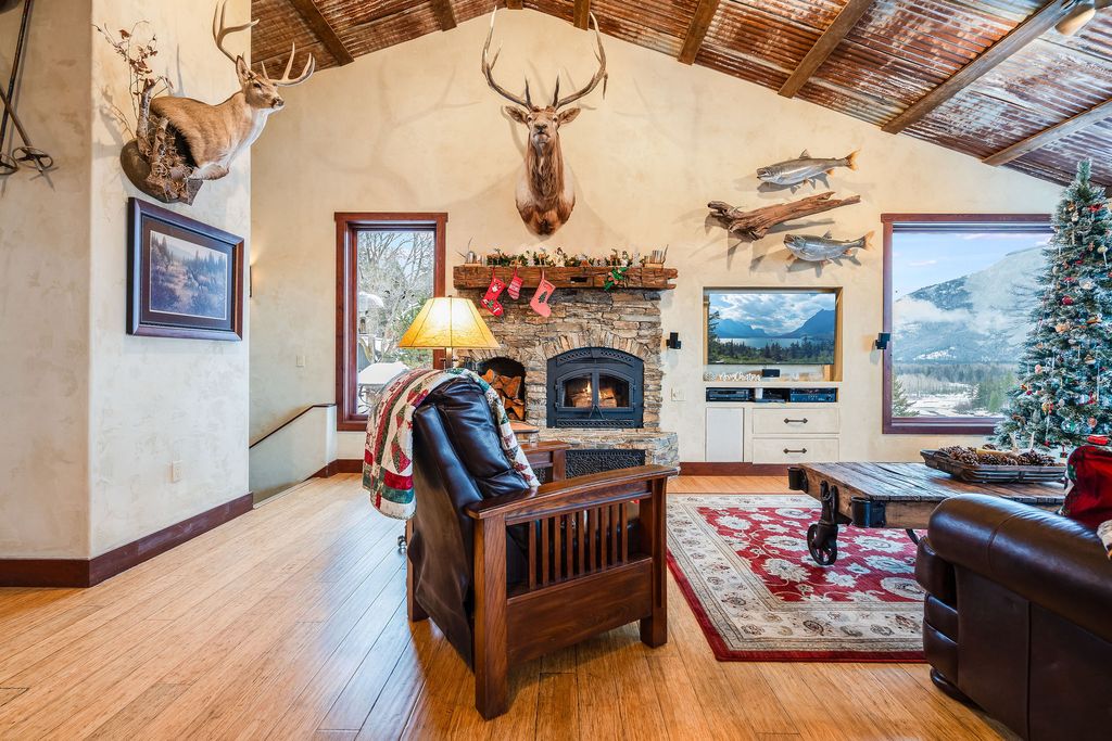 943 Frontage Road, Columbia Falls, MT 59912 photo 15