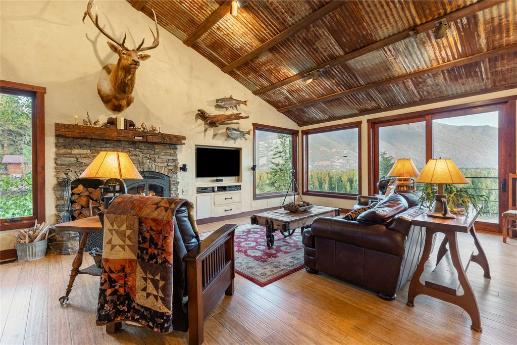 943 Frontage Road, Columbia Falls, MT 59912 photo 18