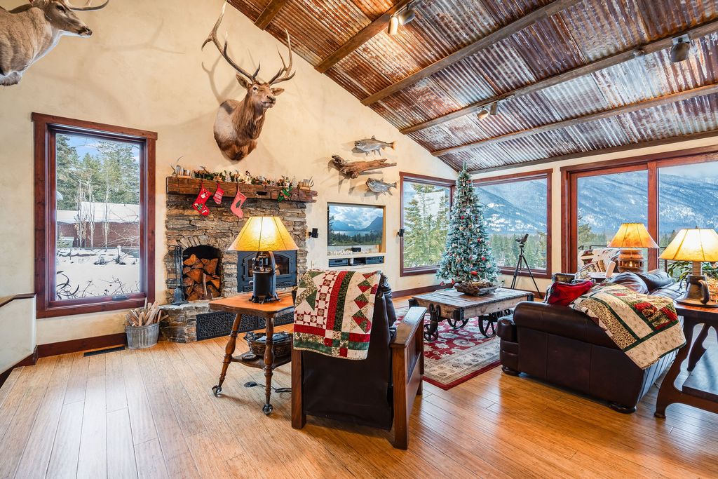 943 Frontage Road, Columbia Falls, MT 59912 photo 19