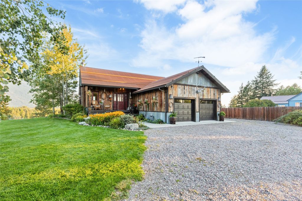 943 Frontage Road, Columbia Falls, MT 59912 photo 3