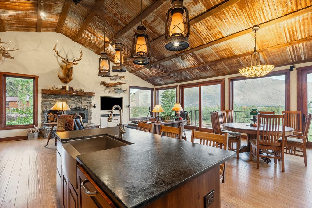 943 Frontage Road, Columbia Falls, MT 59912 photo 36